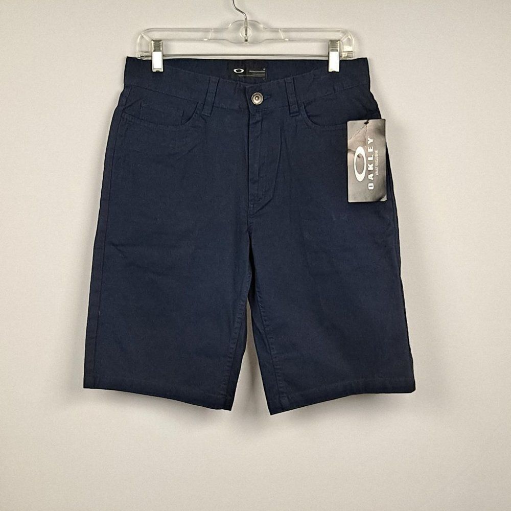 Oakley Mens  Ellipse shorts NWT